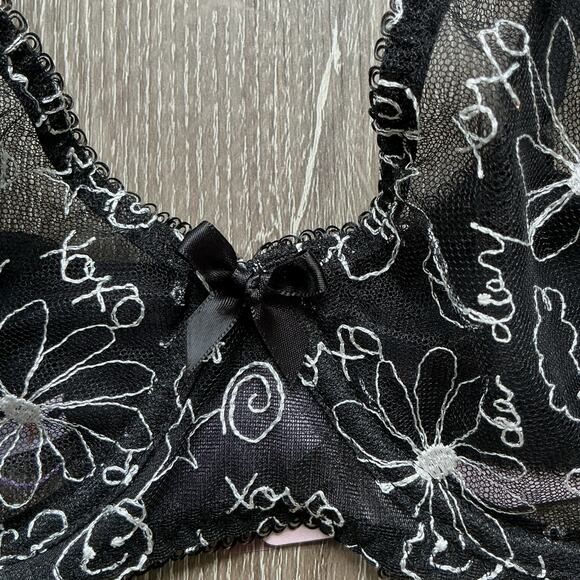 NWT Savage X Fenty Dear Diary Black Sheer Embroidered Bra 34DD - Picture 3 of 5